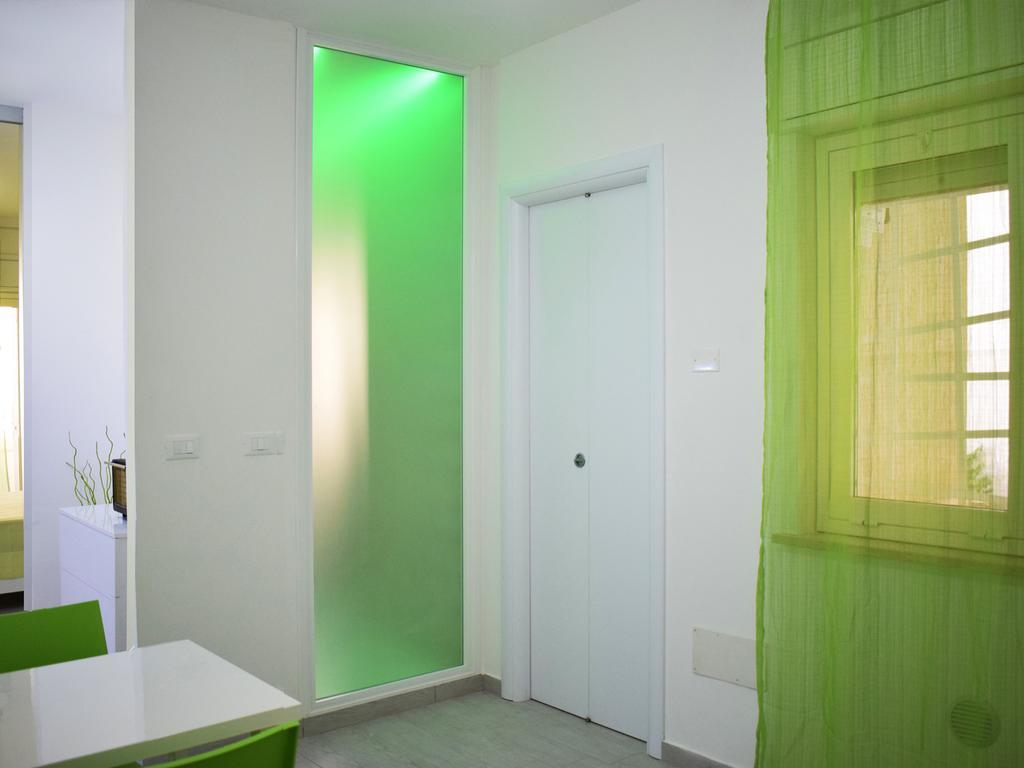 Shower Shows Марсала Экстерьер фото